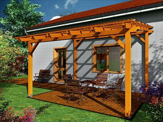 Dřevěná podlaha v pergole připojené k domu s zahradou.