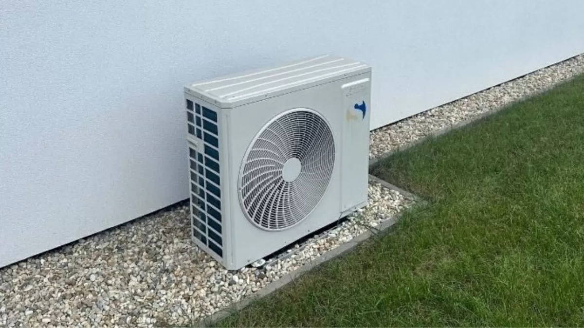 Air-to-air heat pump unit
